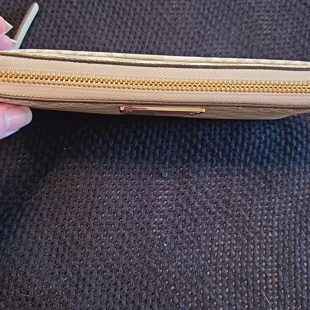 Kate Spade Signature Zip Wallet - Picture 6 of 12